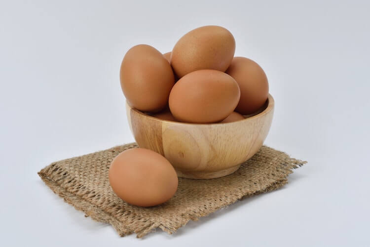 เคล็ดลับเพื่อให้แน่ใจว่าคุณปรุงไข่ได้อย่างสมบูรณ์แบบ